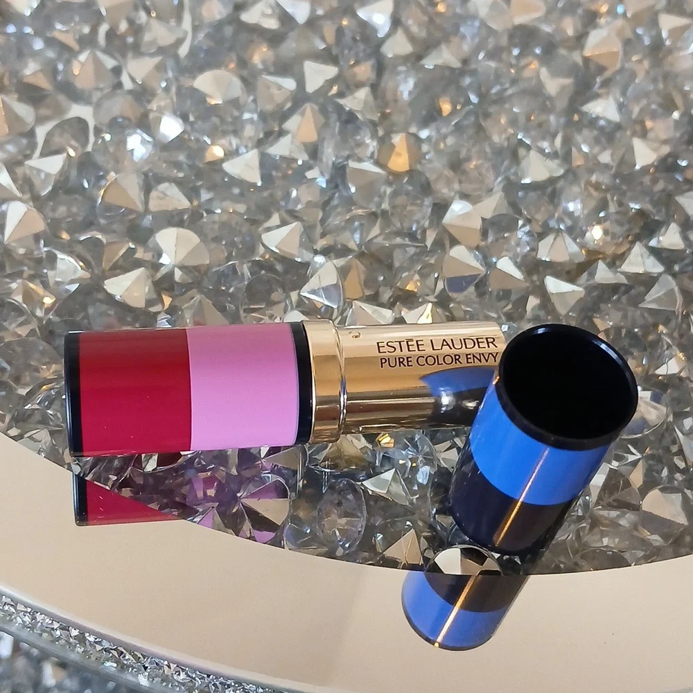 New Estee Lauder Limited Edition Pure Color Envy 420 Rebellious Rose
